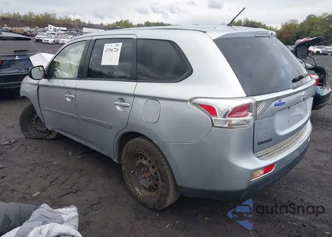 2014 Mitsubishi Outlander Es z USA, uszkodzony, nr VIN JA4AD2A39EZ010715